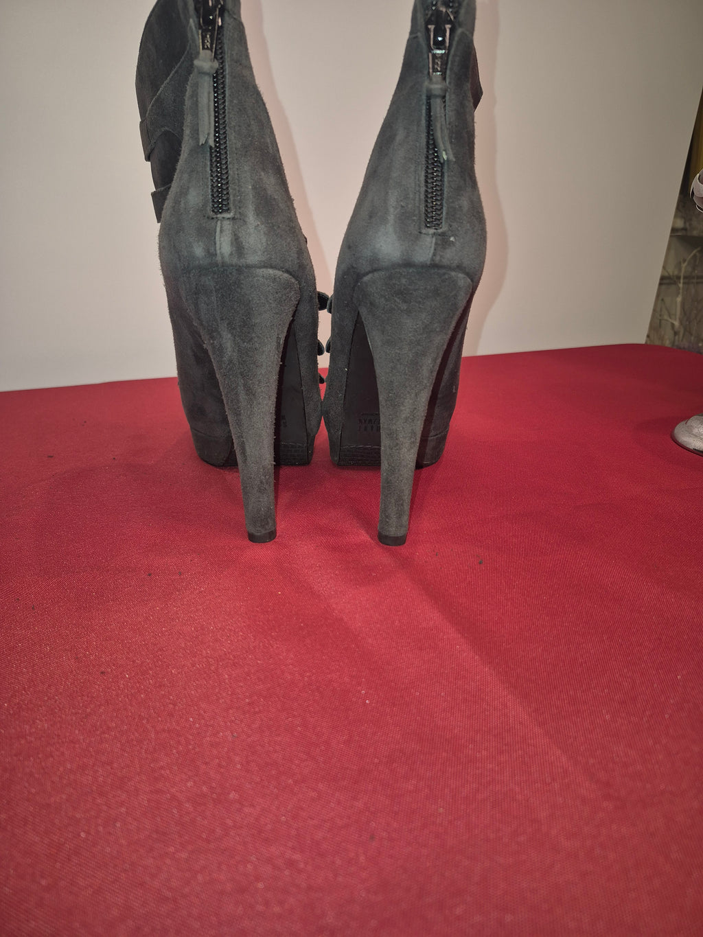 Stuart Weitzman Goforward Charcoal Gray Suede Multi-Strap Buckle Booties - Size 11M