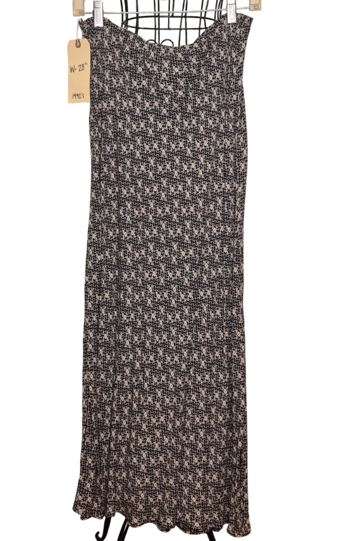 Max Studio 1990s Black Maxi Skirt | White Floral Print | Size 8
