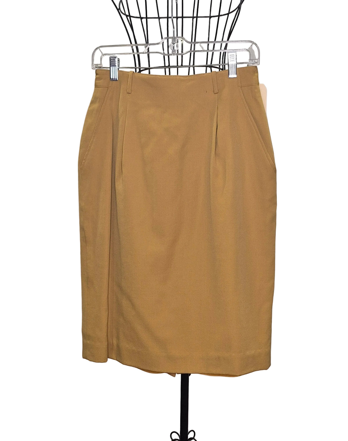 1980s Liz Claiborne Knee-Length Mini Skirt with Pockets