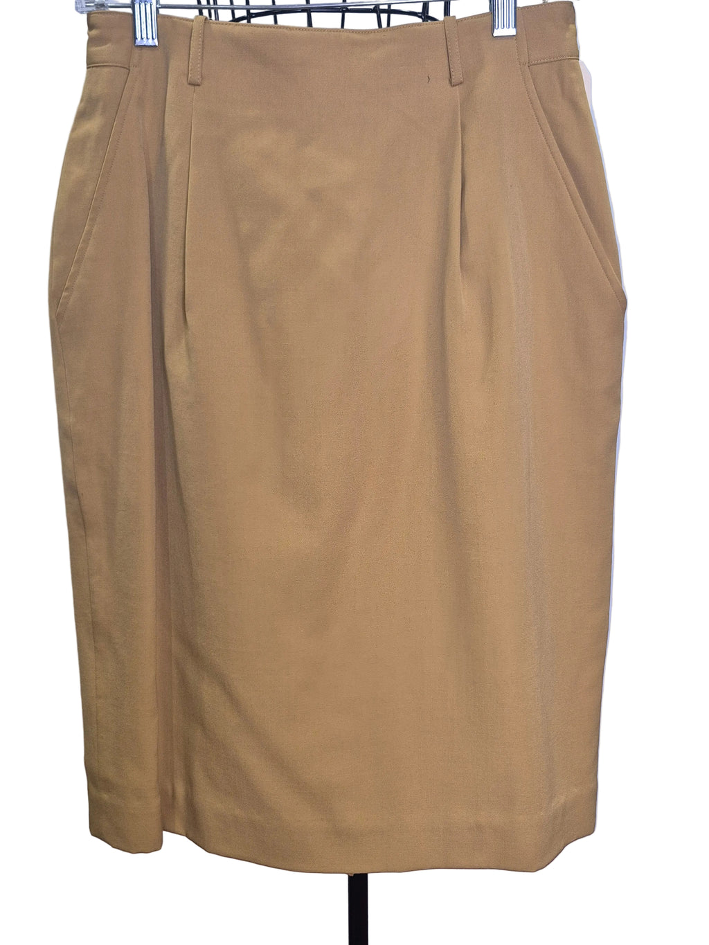 1980s Liz Claiborne Knee-Length Mini Skirt with Pockets