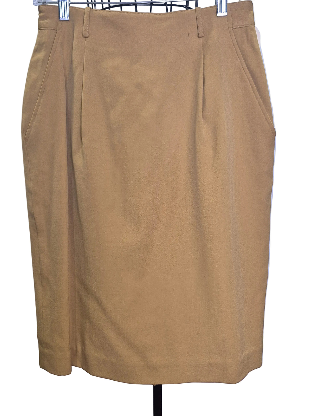 1980s Liz Claiborne Knee-Length Mini Skirt with Pockets