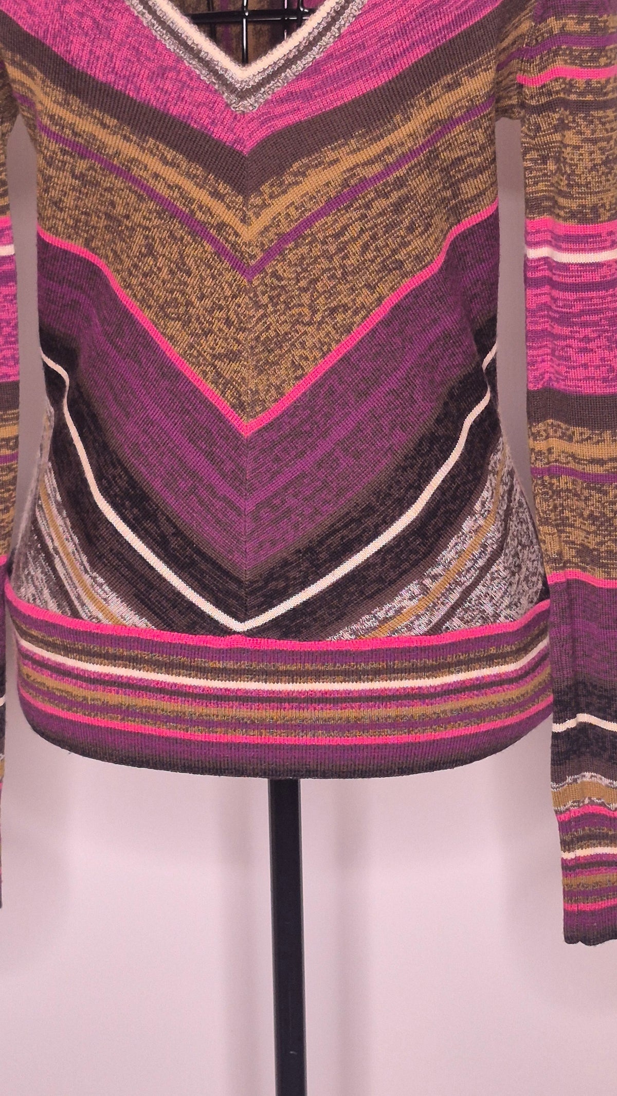 Trina Turk Long-Sleeve Chevron Stripe Sweater Top