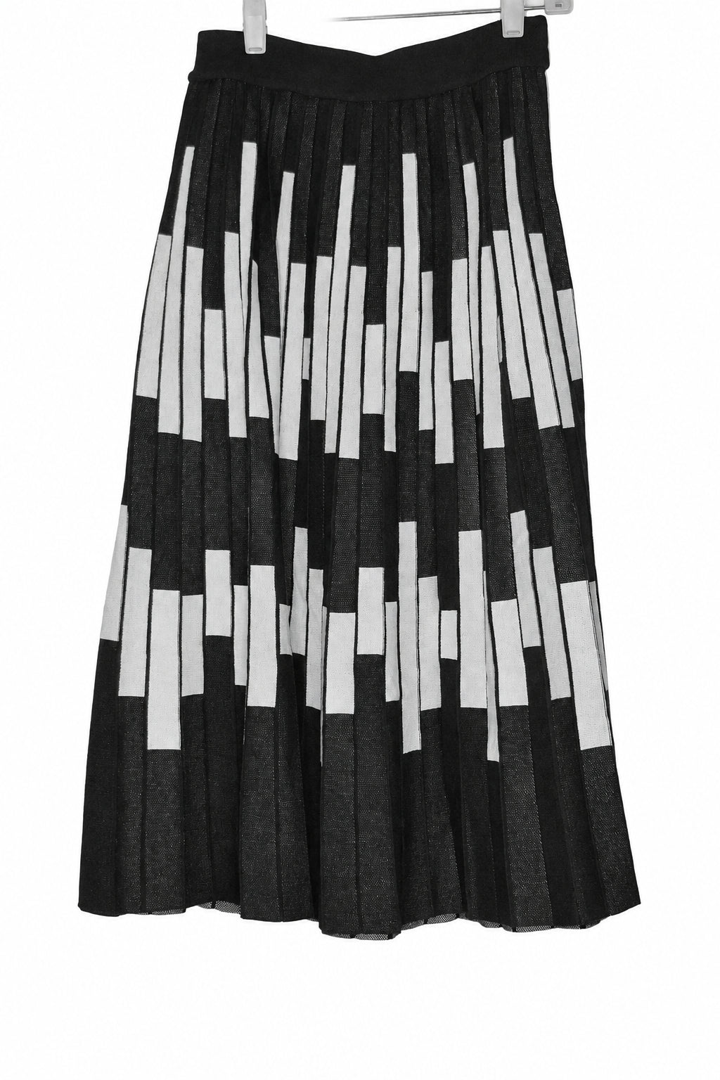 Nancy Yang New York 2000s Black and White Accordion Pleated Midi Skirt