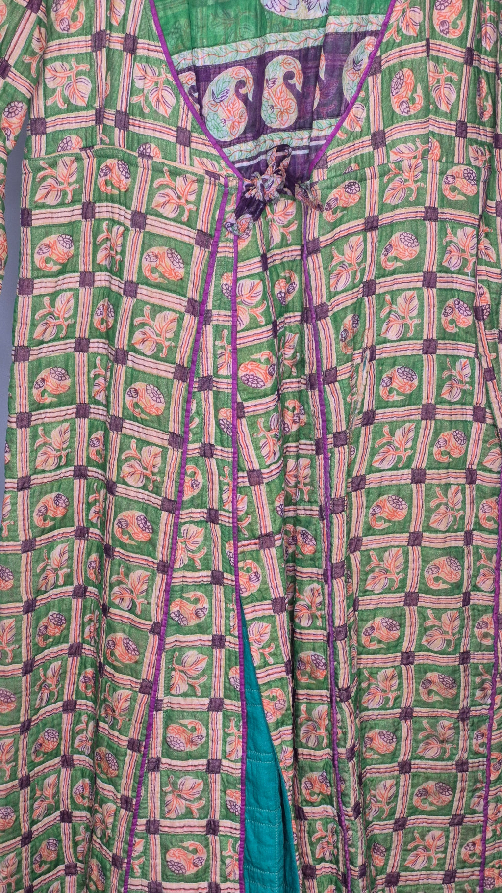 Vintage 1970s Indian Quilted Cotton Wrap Robe – Block Print Paisley Kantha Duster Lounging Gown