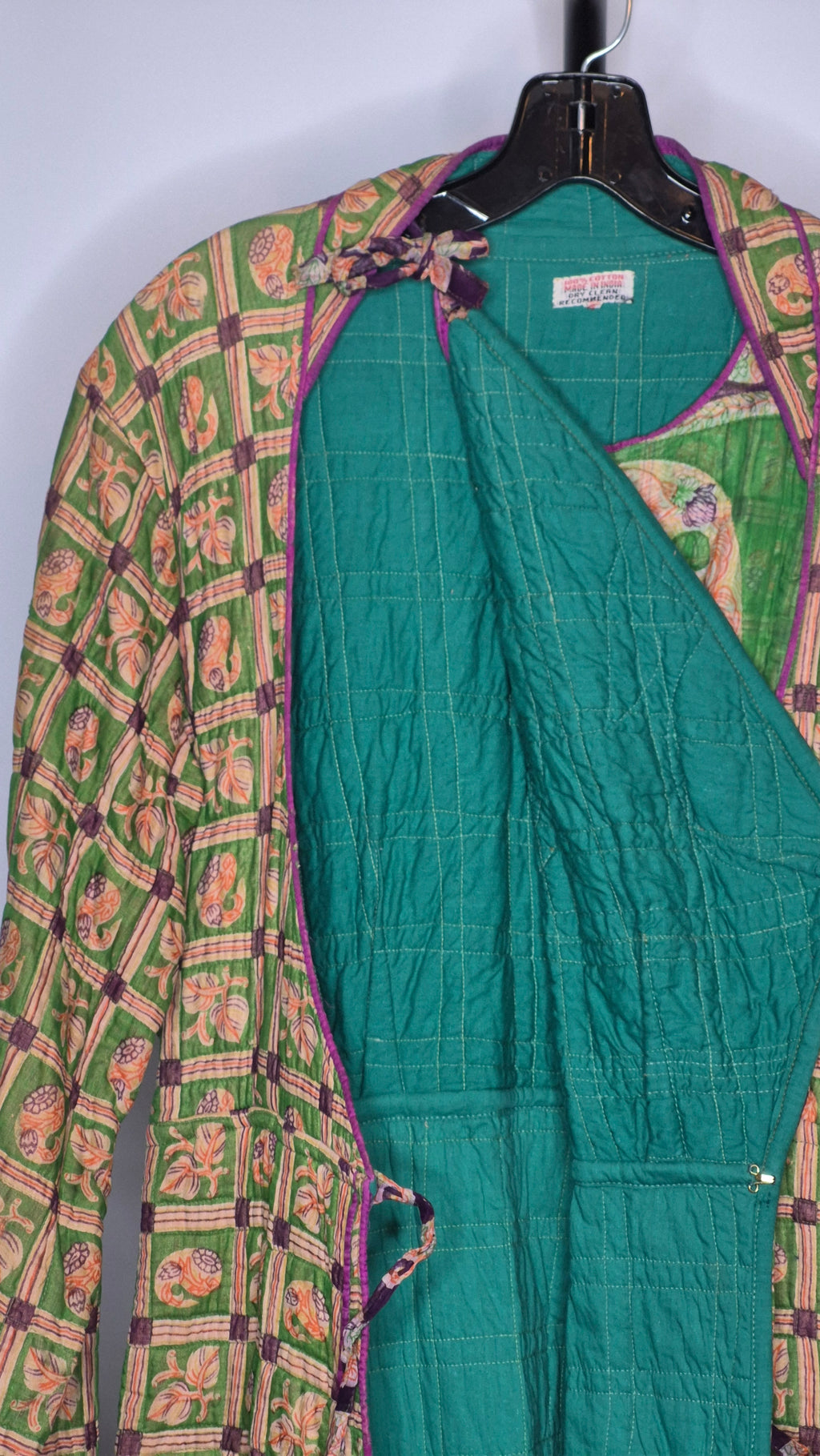 Vintage 1970s Indian Quilted Cotton Wrap Robe – Block Print Paisley Kantha Duster Lounging Gown