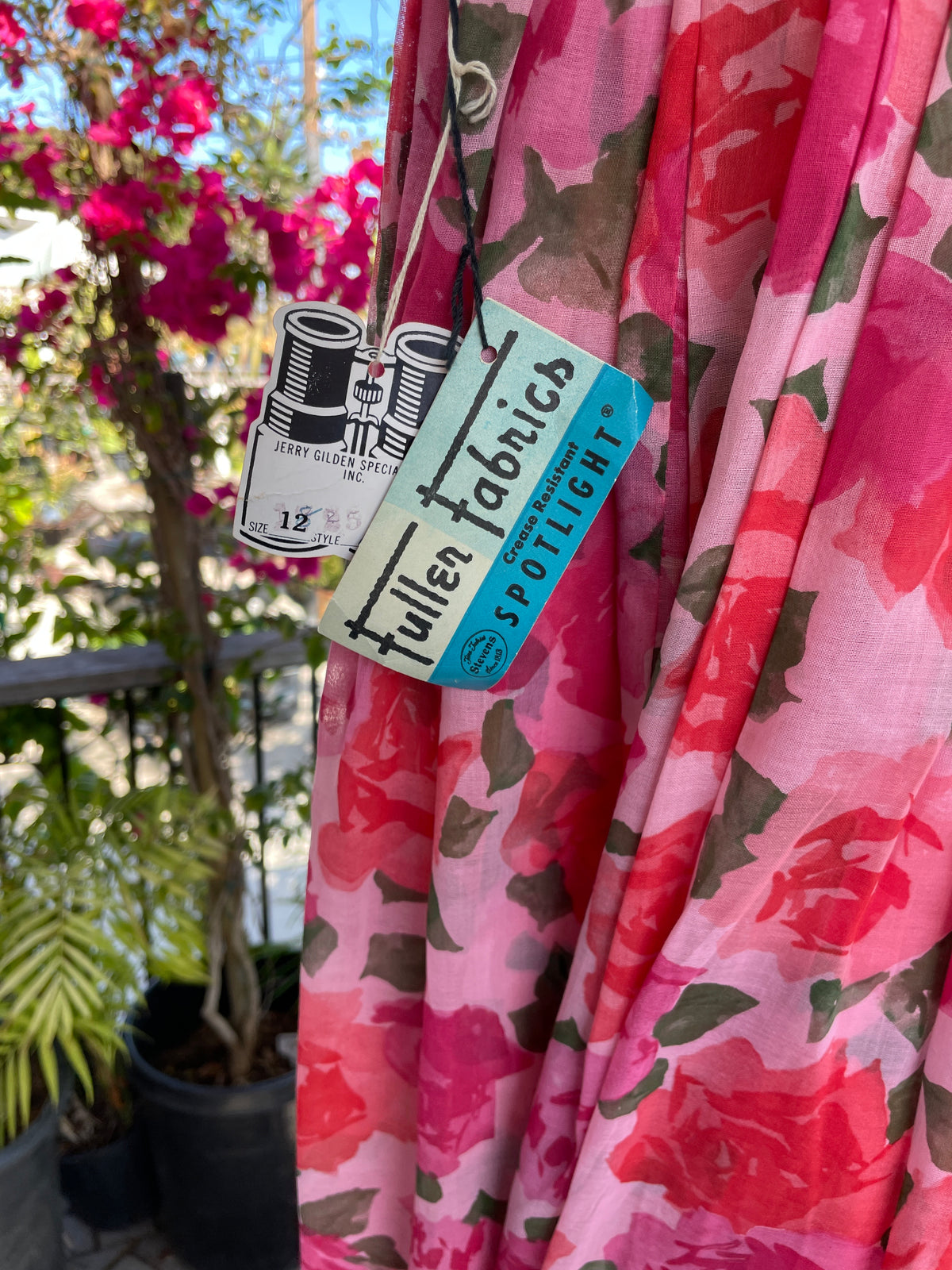 1950s Jerry Gilden Spectator Floral Cocktail Dress — Vintage Size 12 — NWT — Unworn