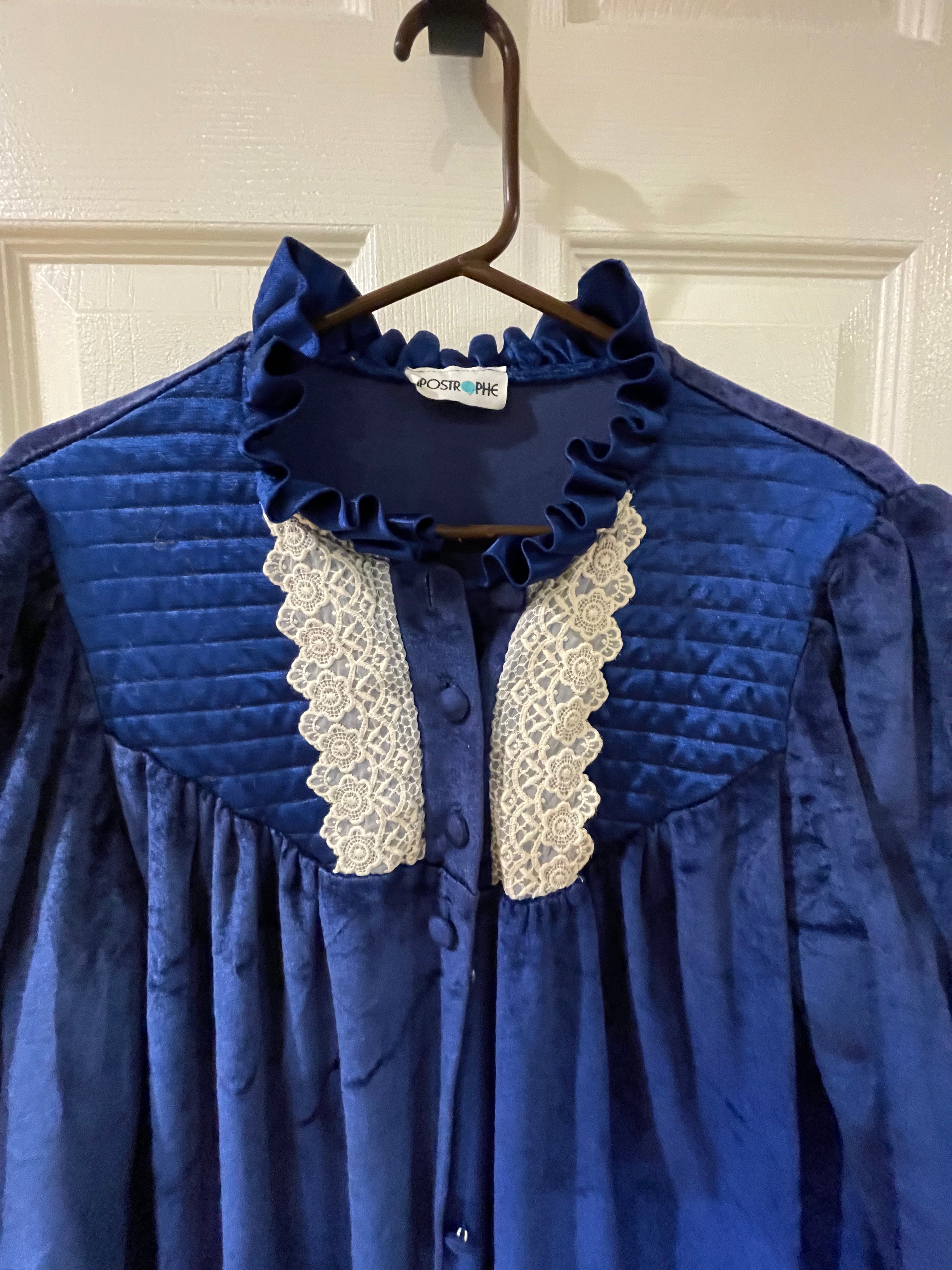 1970s Apostrophe Nylon Sleep Robe Sz Large - Royal Blue Button front