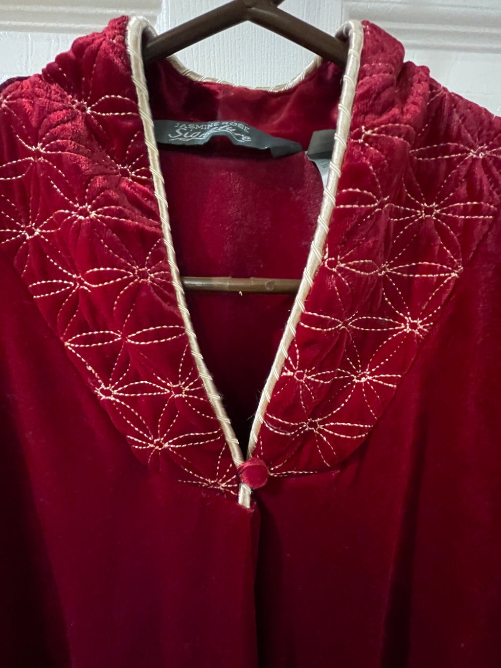 1970s Ms. Elaine Polyester Sleep Robe - Red with Yellow Sitching