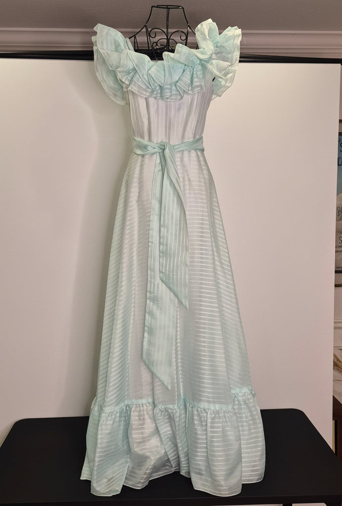 1970s Roberta California off-the-shoulder Prairie Dress Prom Gown